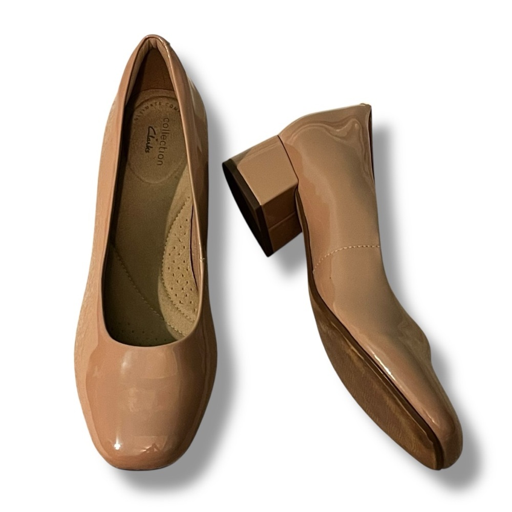 Clarks Collection Marilyn Leah Pumps Womens 8.5 Praline Patent Low Chunk Heel